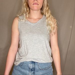 Grey tank top